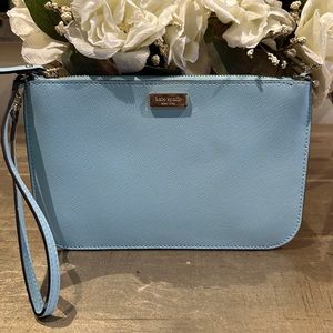 Kate spade Zipped wristlet